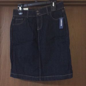 Old Navy Dark Blue Jean Skirt Size 6 New w/ Tags